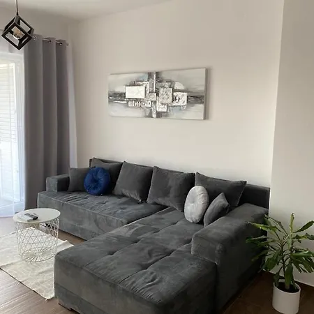 Апартаменты Moon Трогир