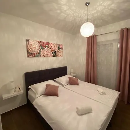 Апартаменты Moon